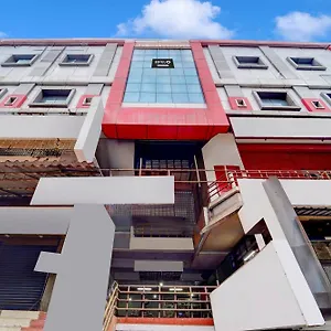 oyo-66864-r-k-residency.kerala-hotels.net/